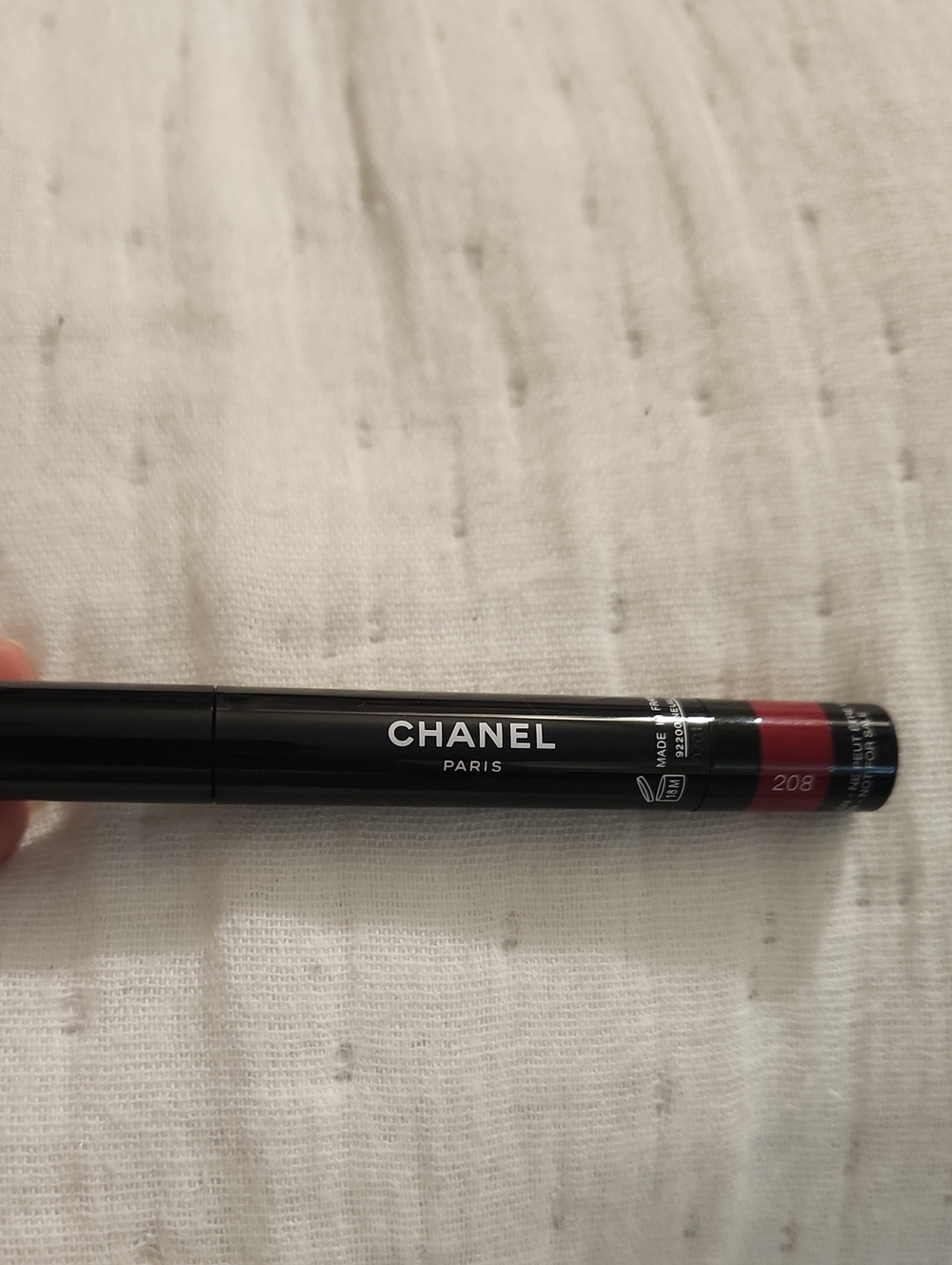 CHANEL Rouge Crayon Lip Pencil — 208 Deep Rose Red